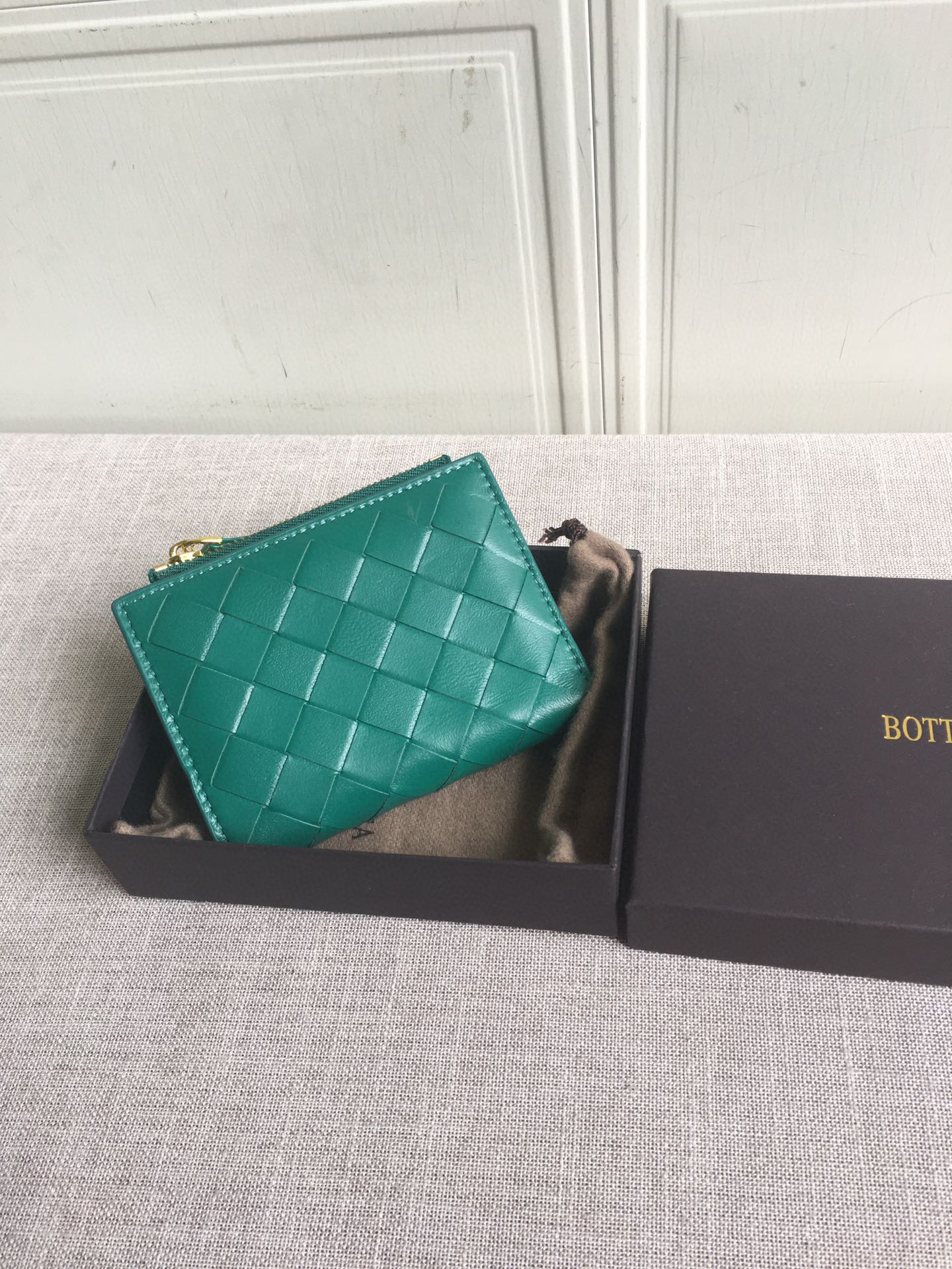 보테가베네타 남녀공용 카드지갑