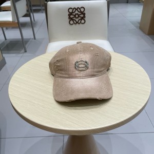 발렌시아가 모자