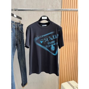 프라다 남자 반팔티