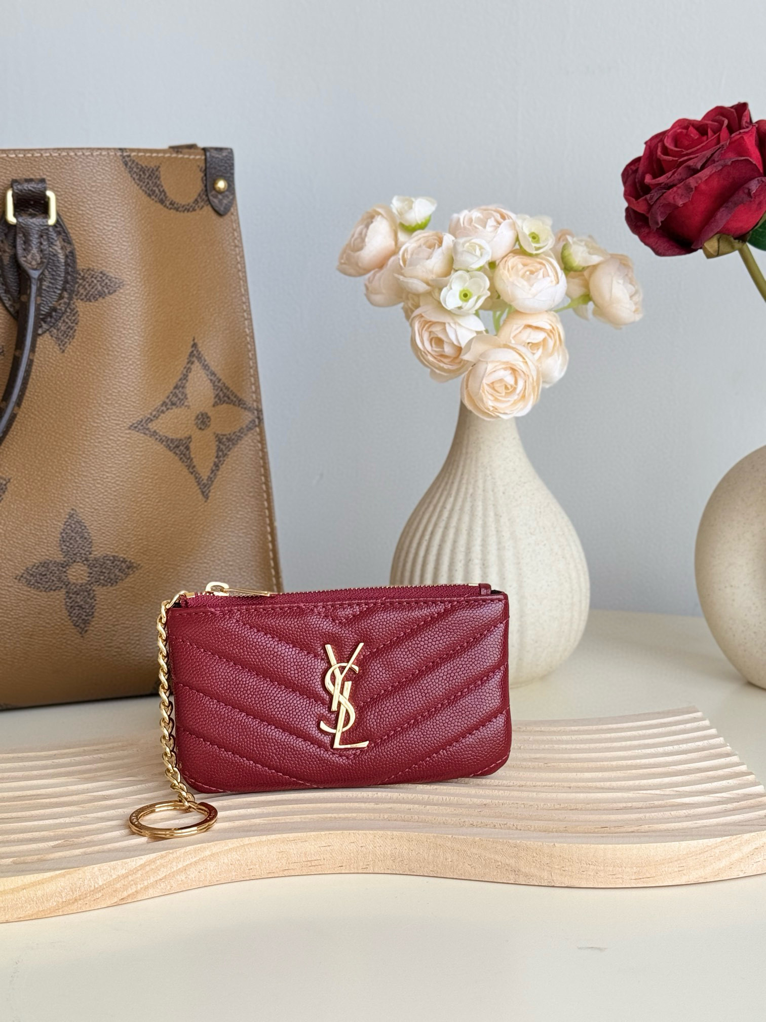 입생로랑 438386 카드지갑 머니클립