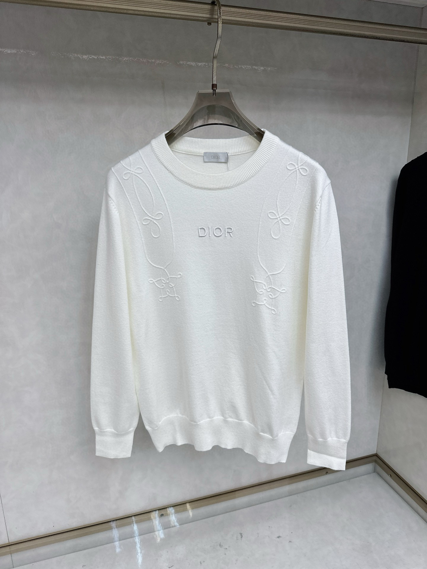 디올 남자 니트